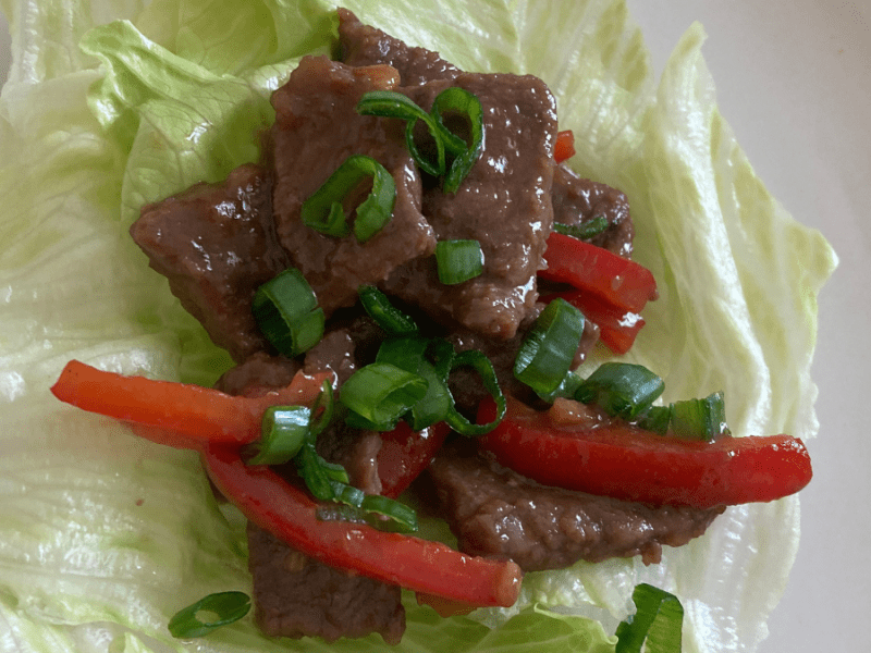 Eating Well Made Easy: Sweet and Sticky Orange Steak Lettuce&nbsp;Wraps
